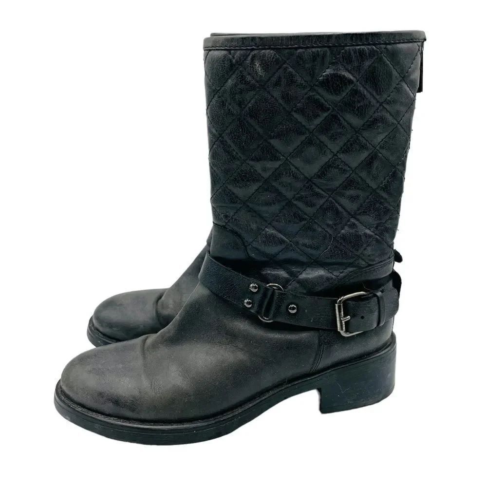 Aquatalia Gray Quilted Leather Moto Boots